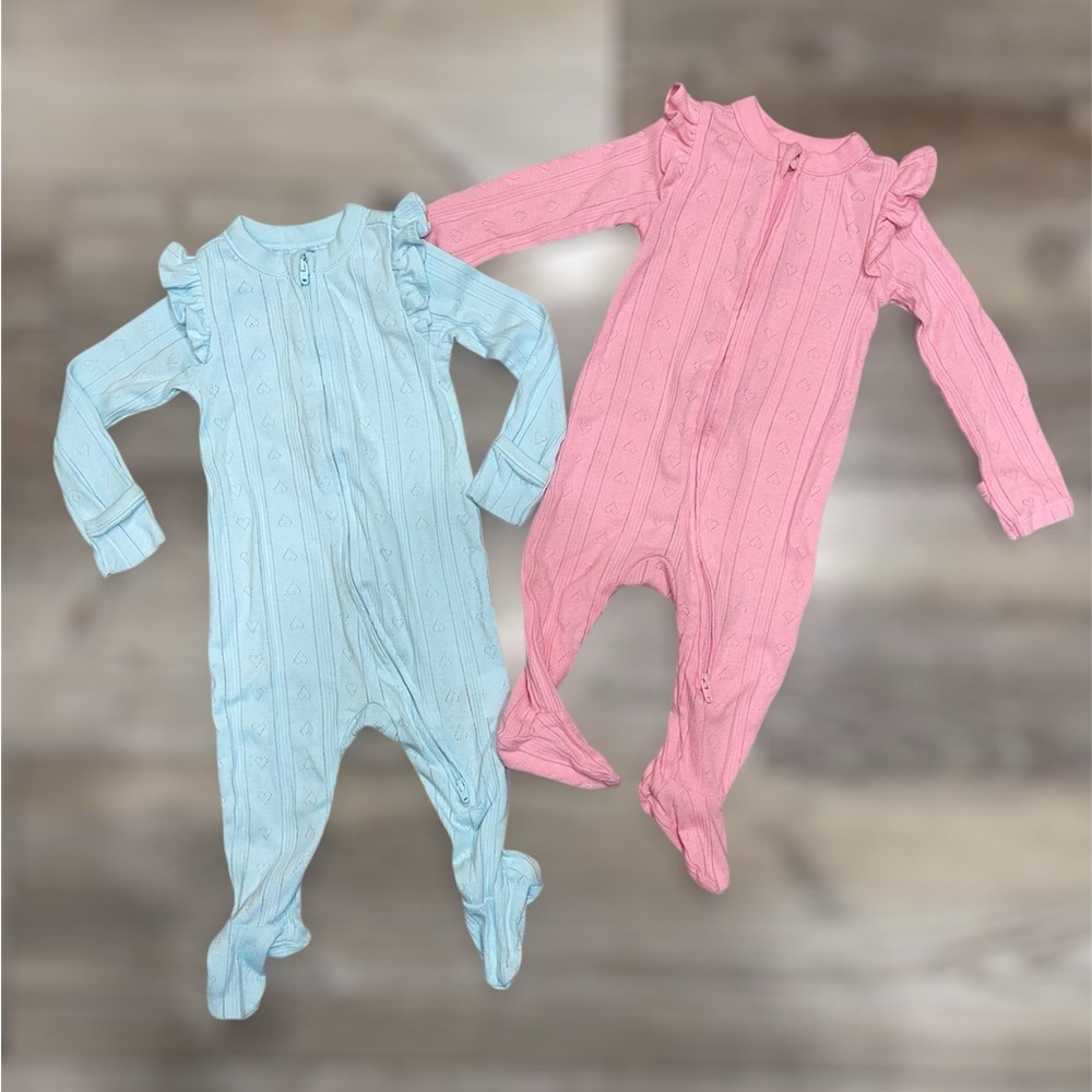 Baby Sleepers Old Navy Set size 3-6M *NEVER WORN*